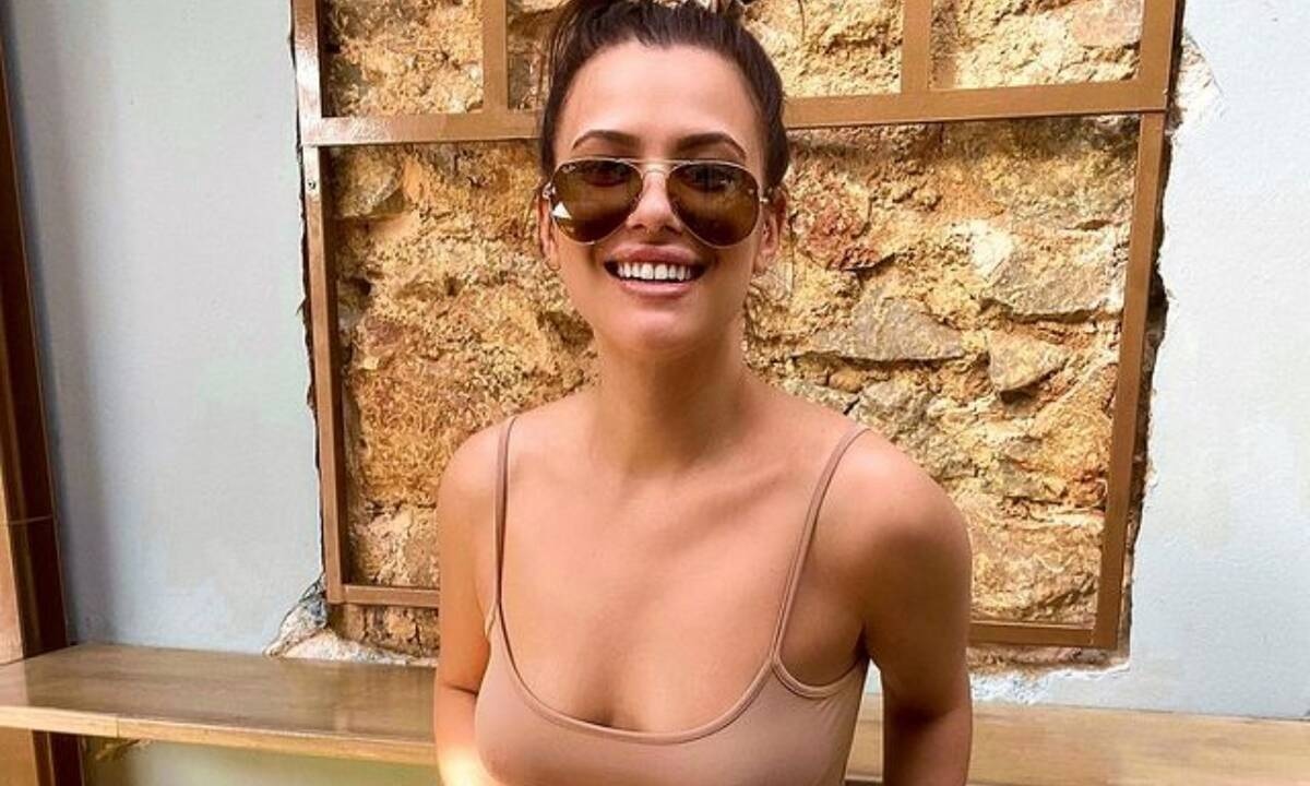 Λάουρα Νάργες: Η σπάνια photo με τη μαμά της στο Instagram