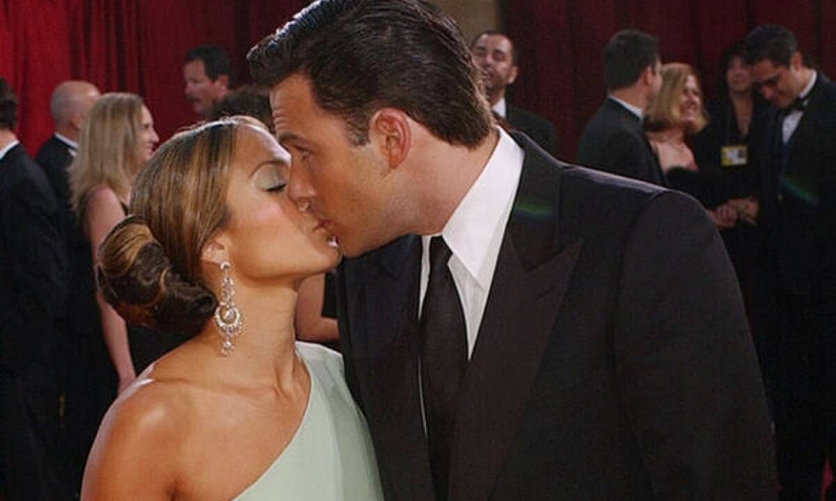 Lopez-Affleck: Είναι κάτι παραπάνω από φίλοι κι έχουμε αποδείξεις