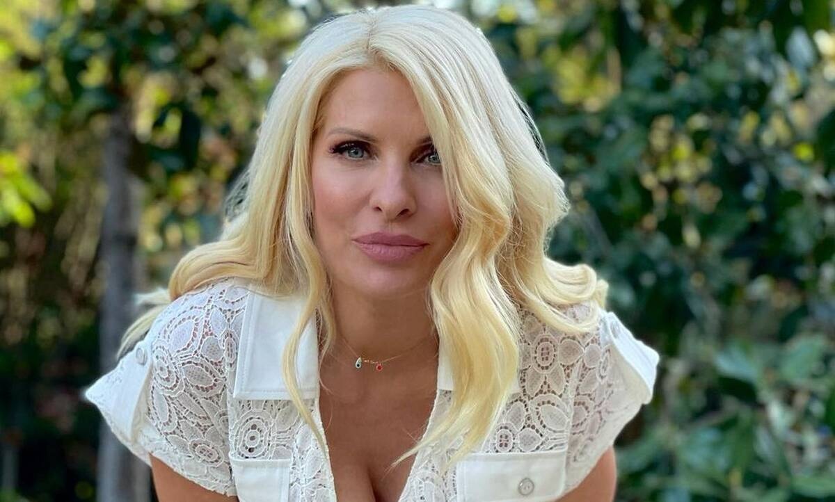 Μπουρλότο η Μενεγάκη: «Με ρωτάτε κάθε μέρα τα ίδια πράγματα»