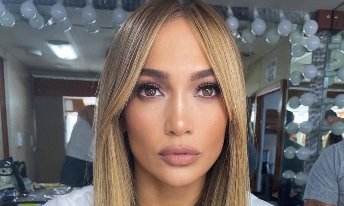 Η Jennifer Lopez υιοθέτησε το πιο hot κούρεμα του 2021