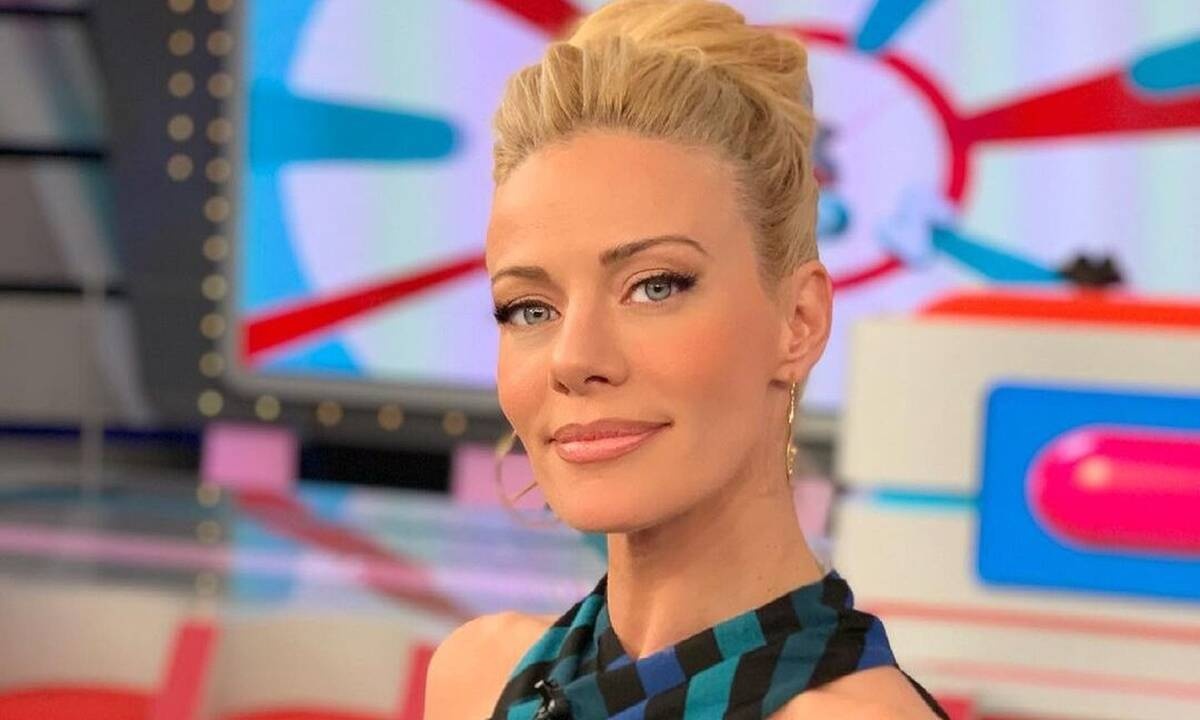 Ζέτα Μακρυπούλια: Η επίσημη ανακοίνωση του ΑΝΤ1 για το συμβόλαιο 2 ετών συνεργασίας τους