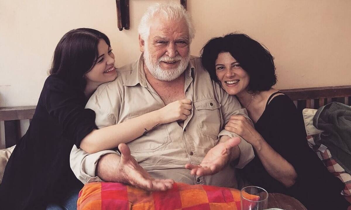 Τζένη Καζάκου: «Κάθε κουβέντα του Κώστα Καζάκου είναι και ένα μάθημα»