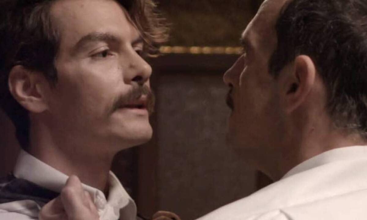 Άγριες Μέλισσες: Τα δάκρυα του Κωνσταντή έκαναν το Twitter να κλάψει μαζί του (photos+vidεο)