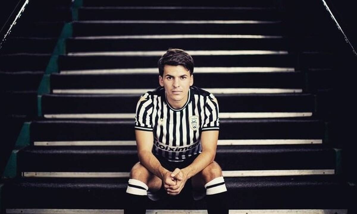 ΠΑΟΚ: Ο Μουργκ... ψηφίζει Ελλάδα για τις διακοπές του (pics)