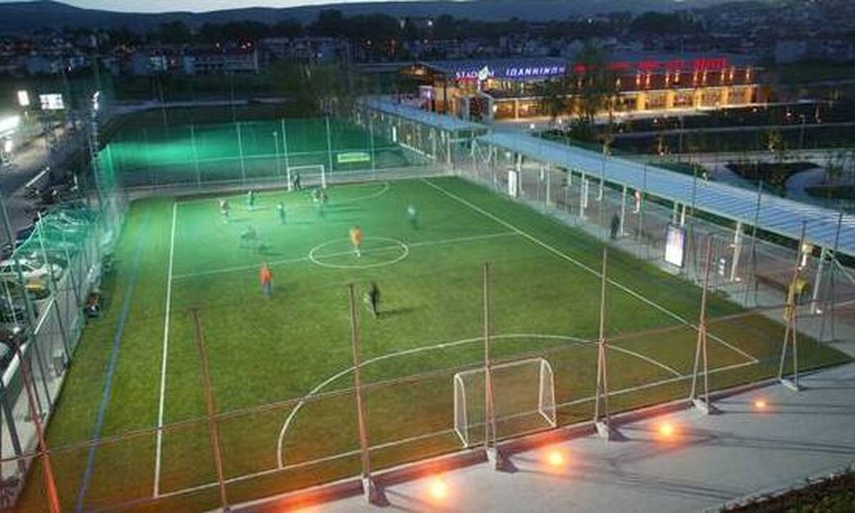 Άρση μέτρων: Πότε ανοίγουν τα γήπεδα 5Χ5 και οι υπαίθριοι αθλητικοί χώροι - Οι προϋποθέσεις