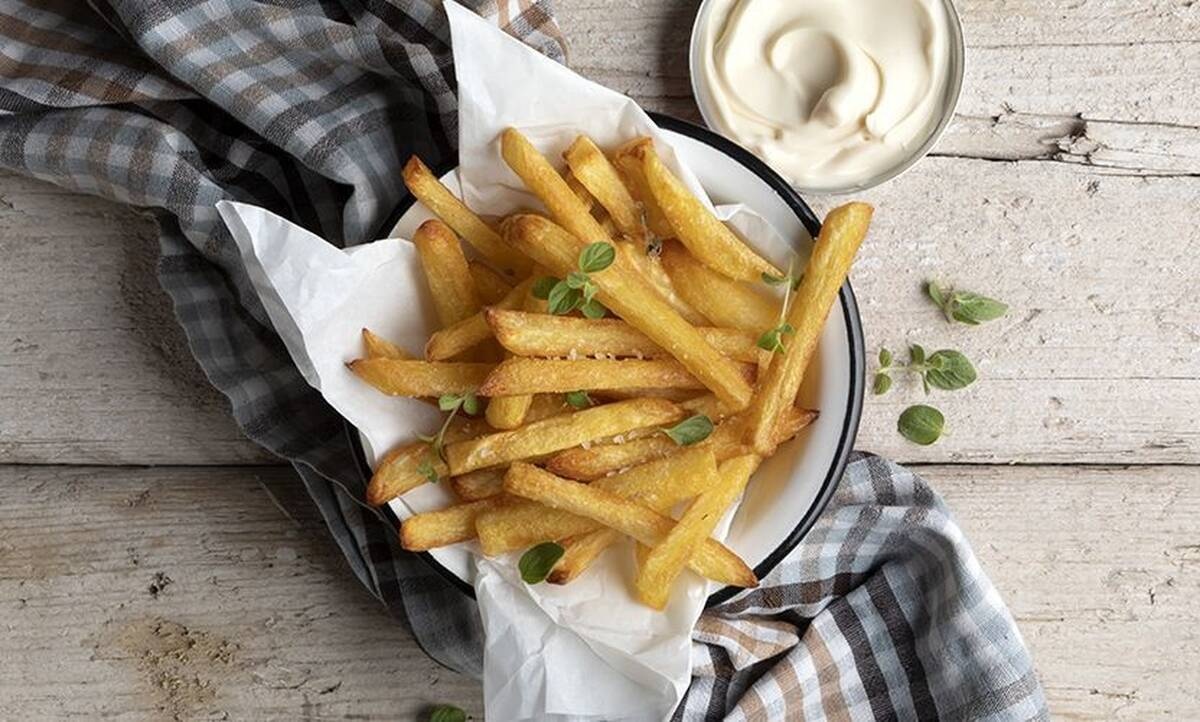 Τηγανητές πατάτες φούρνου από τον Άκη Πετρετζίκη!