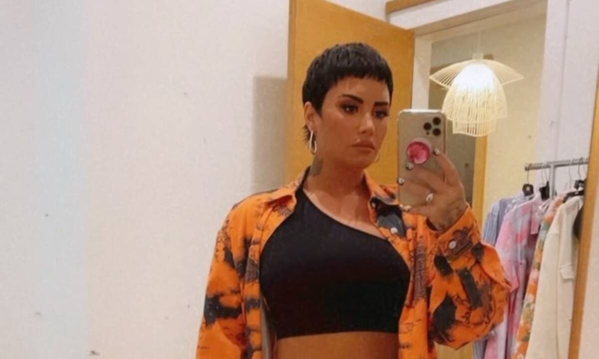 Η Demi Lovato άλλαξε τα μαλλιά της και είναι άλλος άνθρωπος!