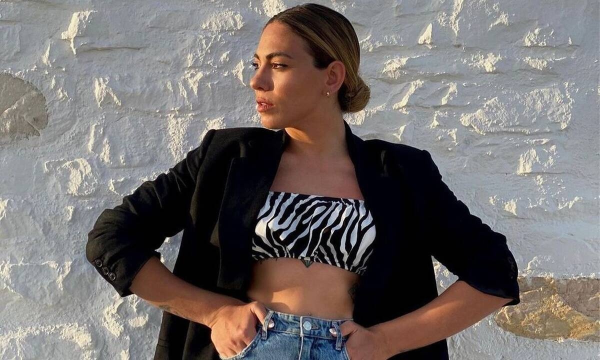 Ευρυδίκη Βαλαβάνη: Ποζάρει με brazilian μαγιό και κόβει... την ανάσα!