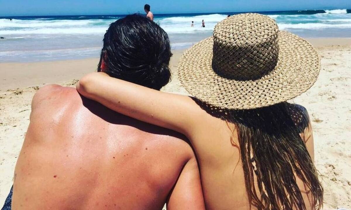 Η αποκάλυψη που έκανε η ξανθιά ηθοποιός για τον συζυγό της (photos)