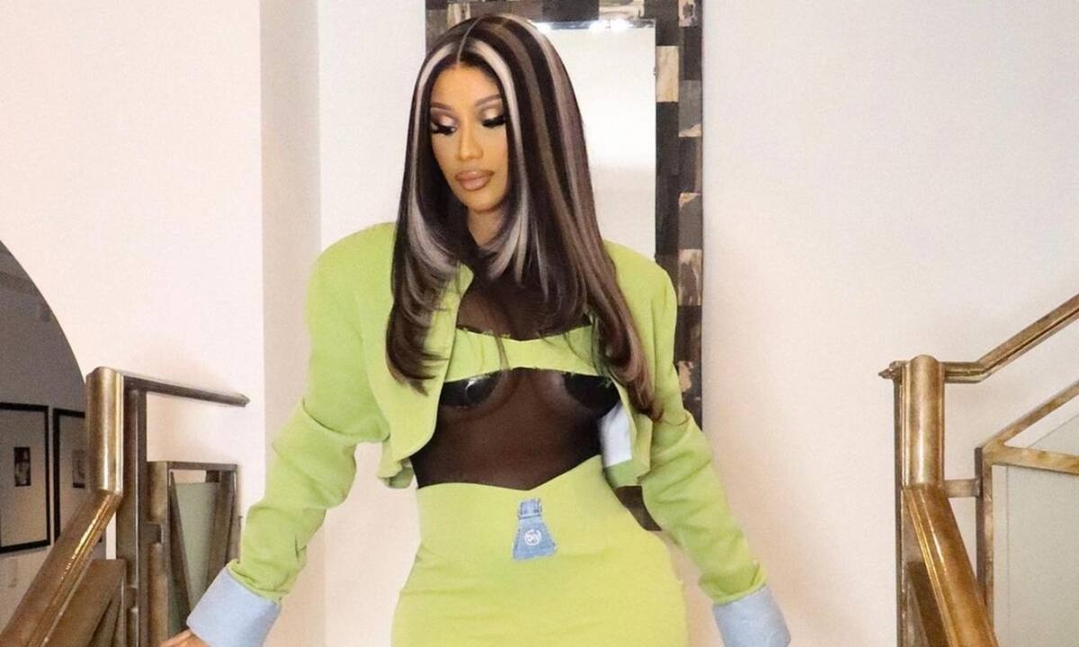 Έγκυος η Cardi B- Έτσι ανακοίνωσε την εγκυμοσύνη της