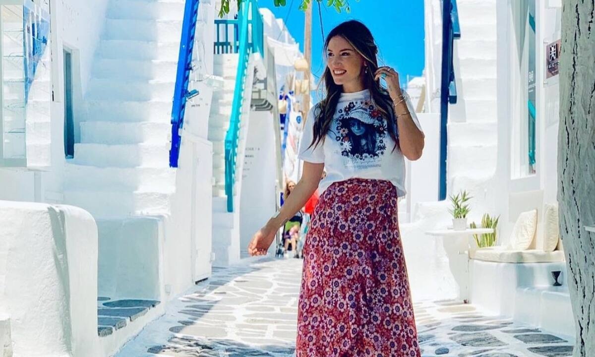 Όχι άλλα μίνι! 12 μάξι φούστες με λουλούδια που θα λατρέψεις (photos)