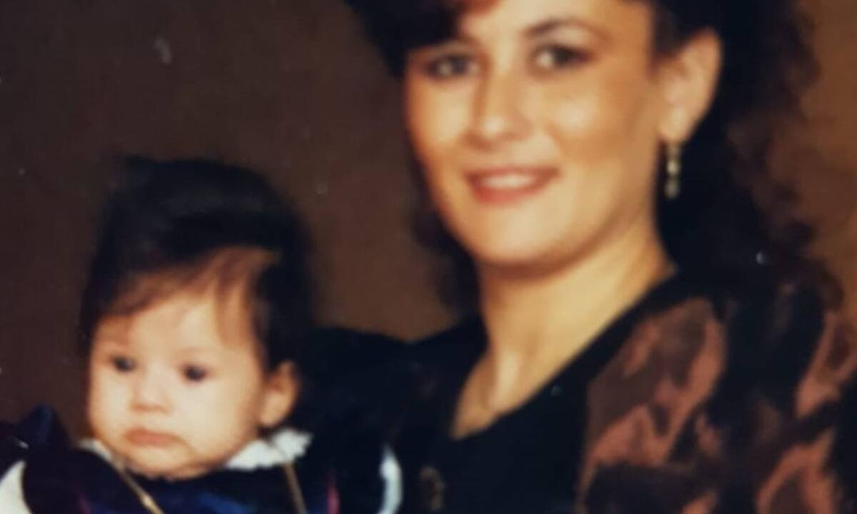 Αναγνωρίζεις την παρουσιάστρια στο κοριτσάκι της photo;