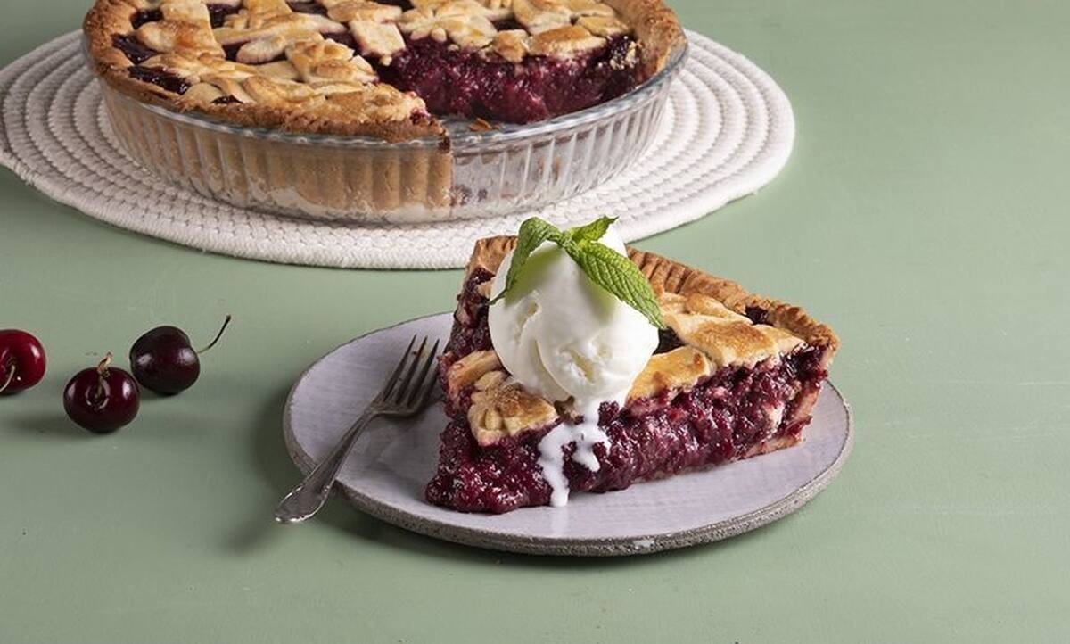 Τάρτα με κεράσια από τον Άκη Πετρετζίκη!