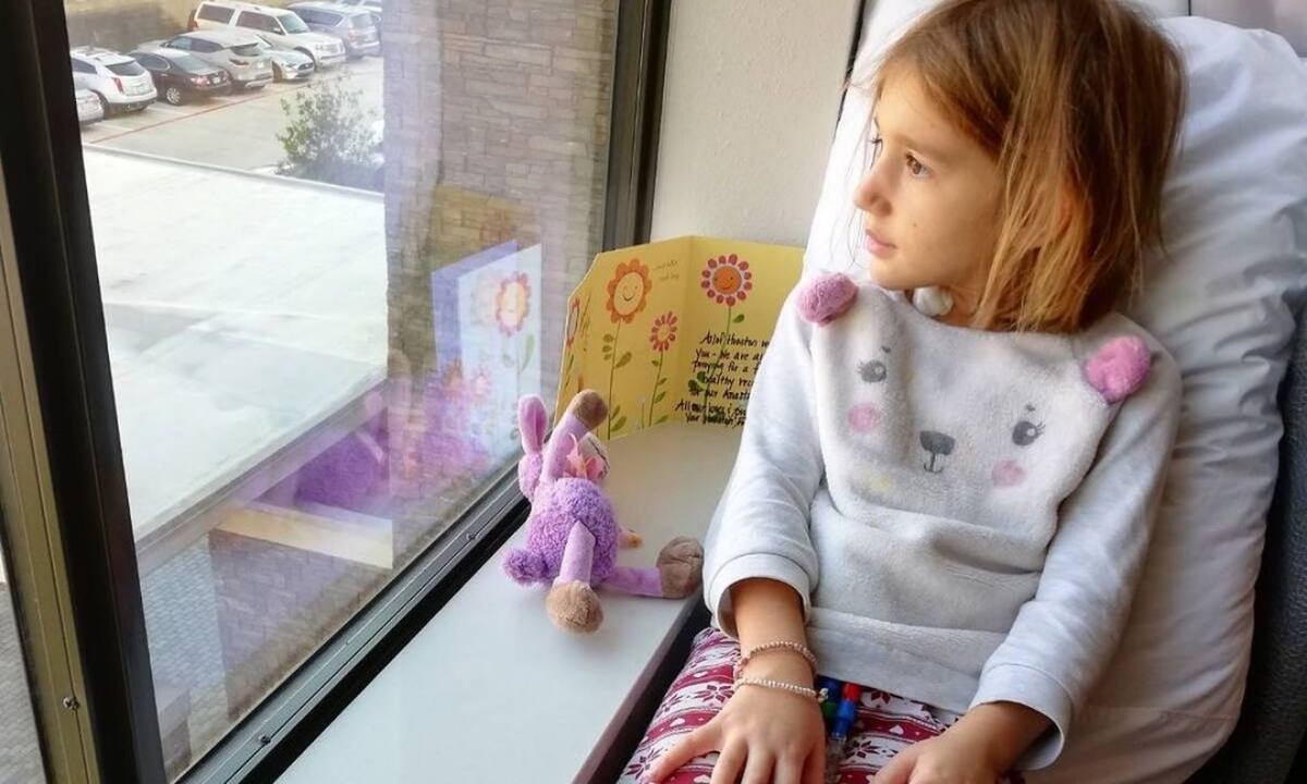 Συγκλονίζει το μήνυμα της μαμάς του Γιάννη Κορδίλα στους γονείς της μικρής Αναστάσιας