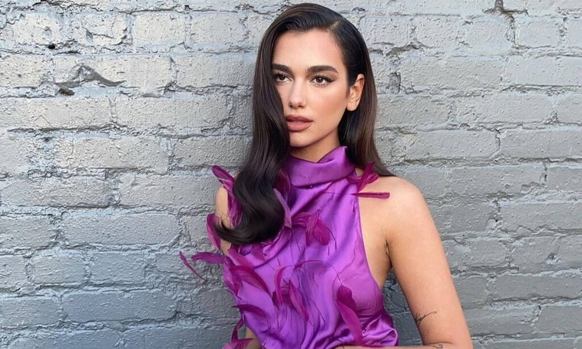 Dua Lipa: 5 φορές που έβαλε μαγιό και «έριξε» το Instagram