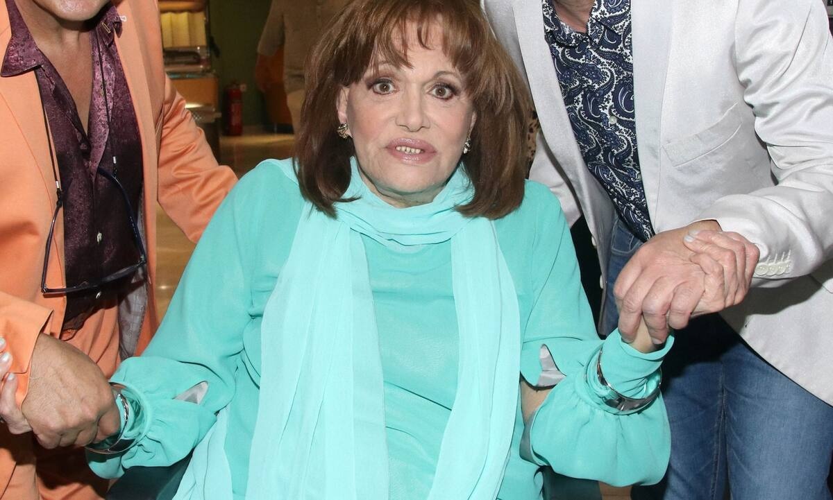 Έτσι γυρίστηκε η θρυλική σκηνή για το "Είμαι γυναίκα του γλεντιού"! Τι αποκαλύπτει η Χρονοπούλου;