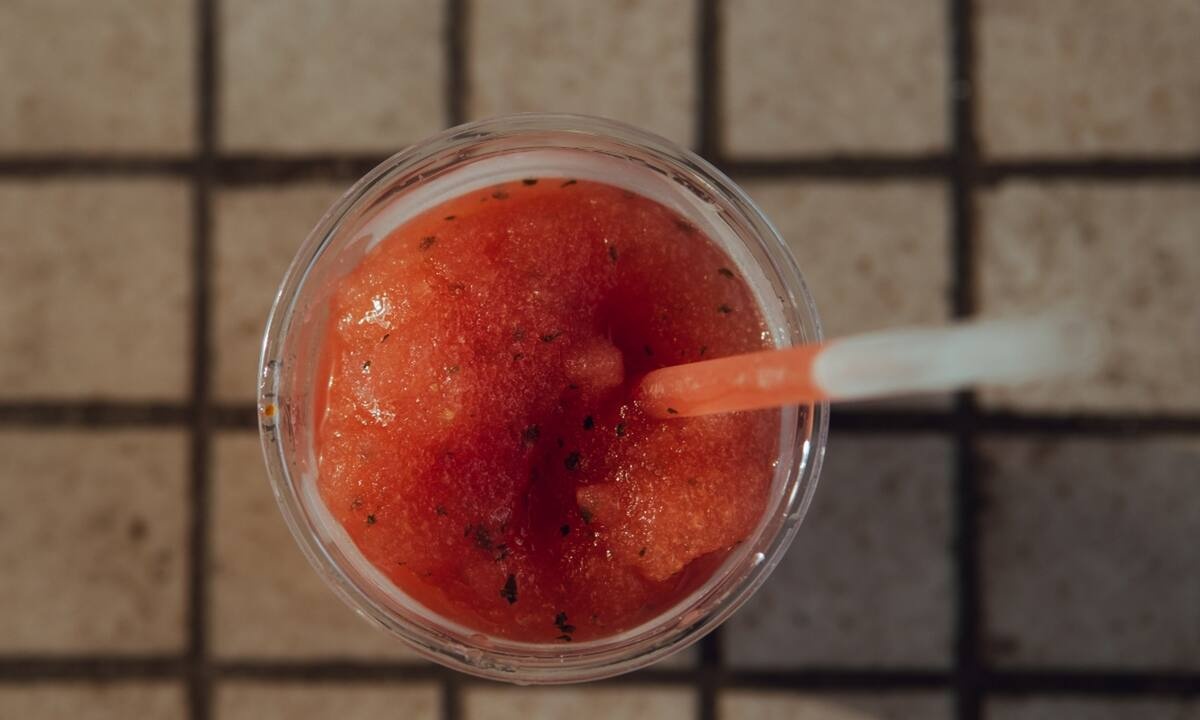 Το smoothie που θα σε «σώσει», αν είσαι πρησμένη