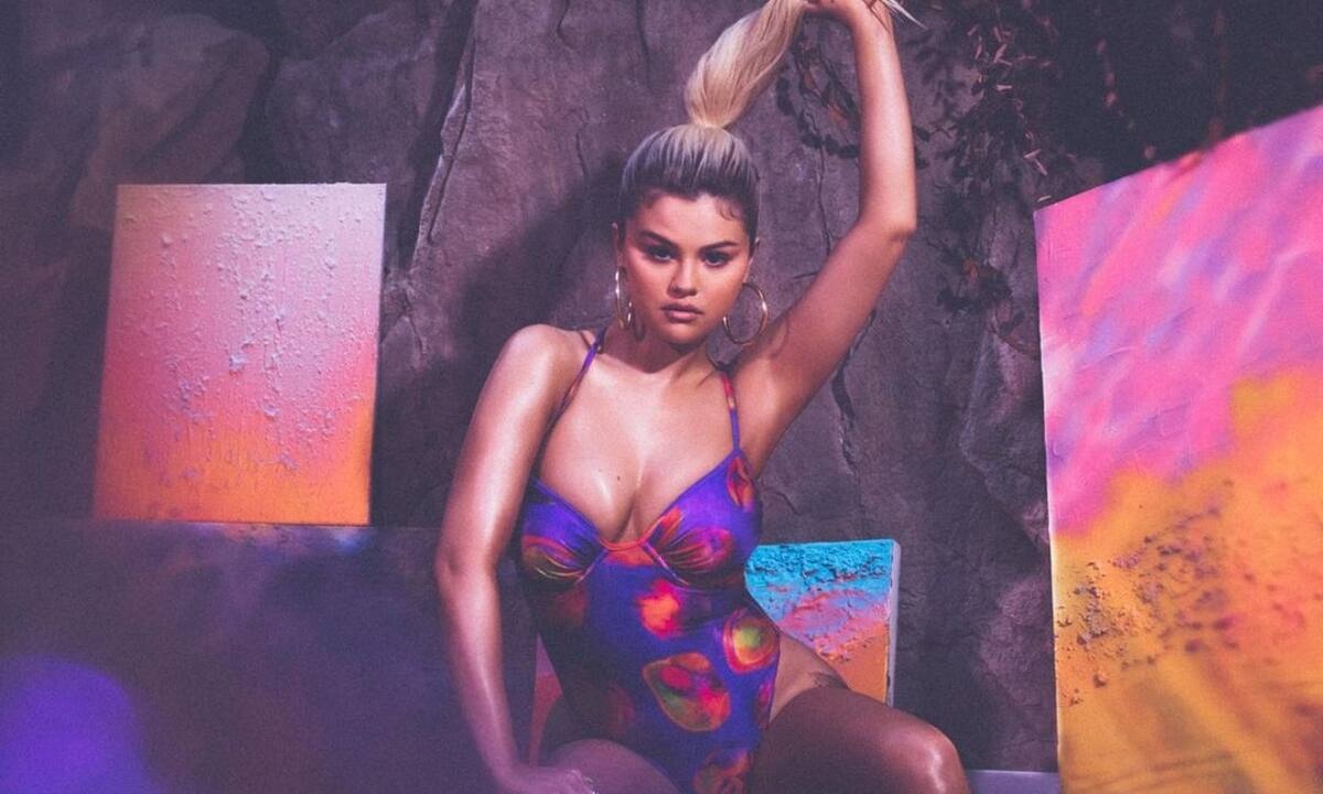 Η Selena Gomez έγινε 29 και πρέπει να δεις πώς γιόρτασε