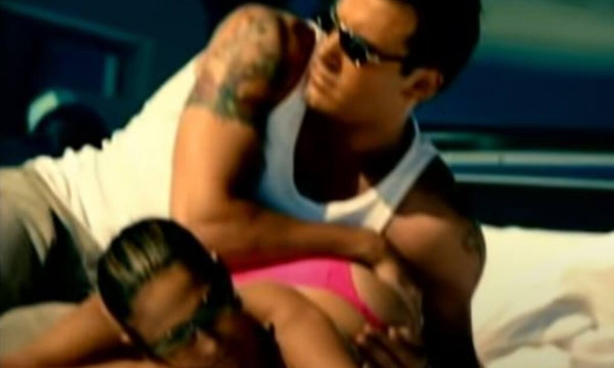 Τι 2002; Τι 2021! O Ben Affleck στην ίδια καυτή πόζα στο σκάφος με τη Jennifer Lopez