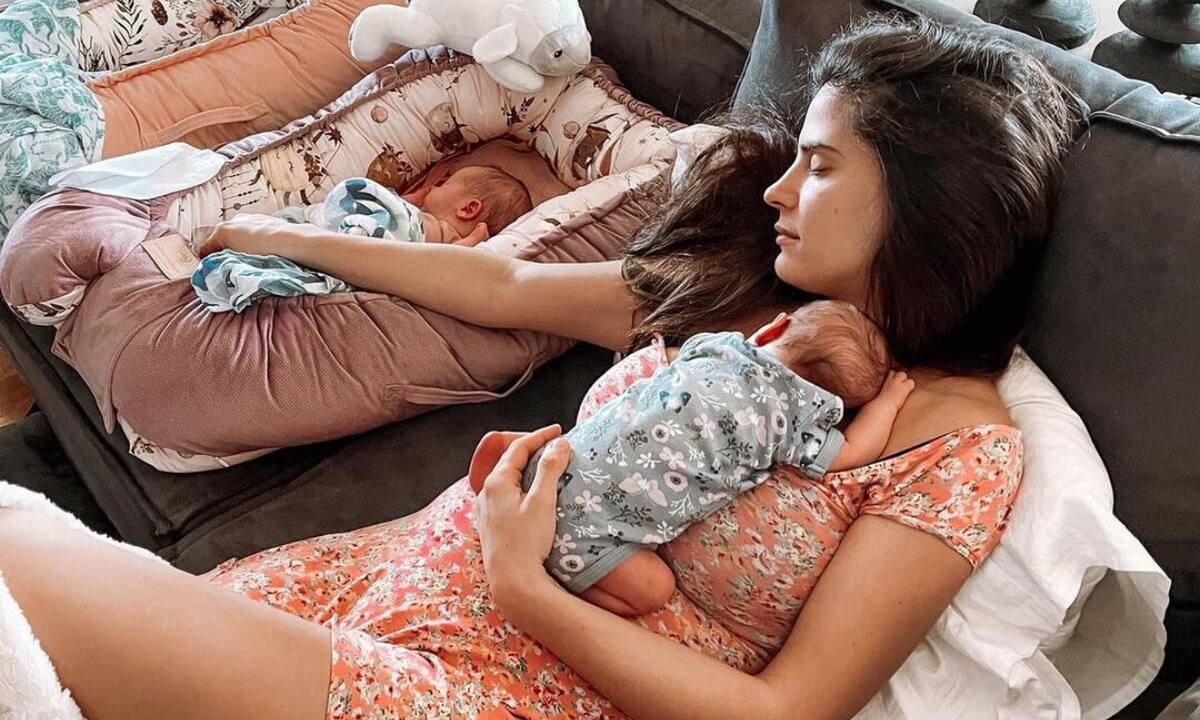 Χριστίνα Μπόμπα: Η νέα photo με την κορούλα της & το σχόλιο της Αθηνάς Οικονομάκου