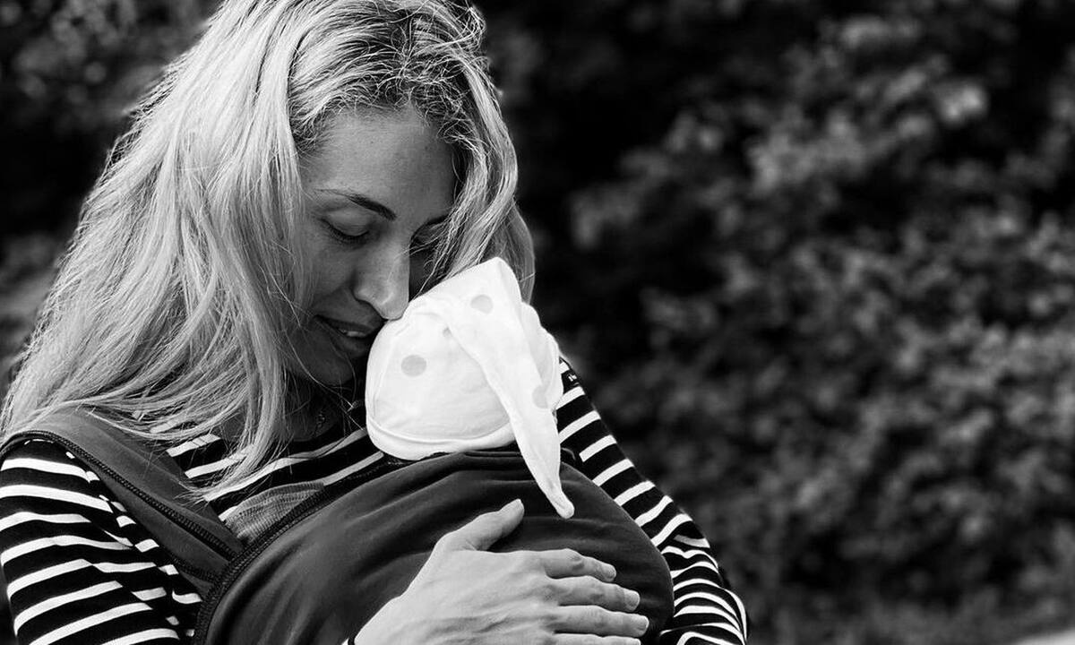 Δεκαπενταύγουστος: Ηλιάκη: Γιορτάζει έχοντας αγκαλιά την κόρη της: «Η πίστη είναι μεγάλο πράγμα»