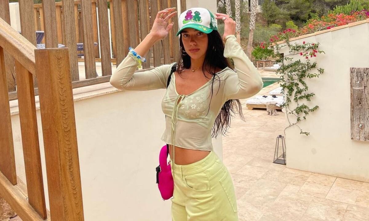 Dua Lipa: Όλα όσα θες να μάθεις για την 26χρονη pop star