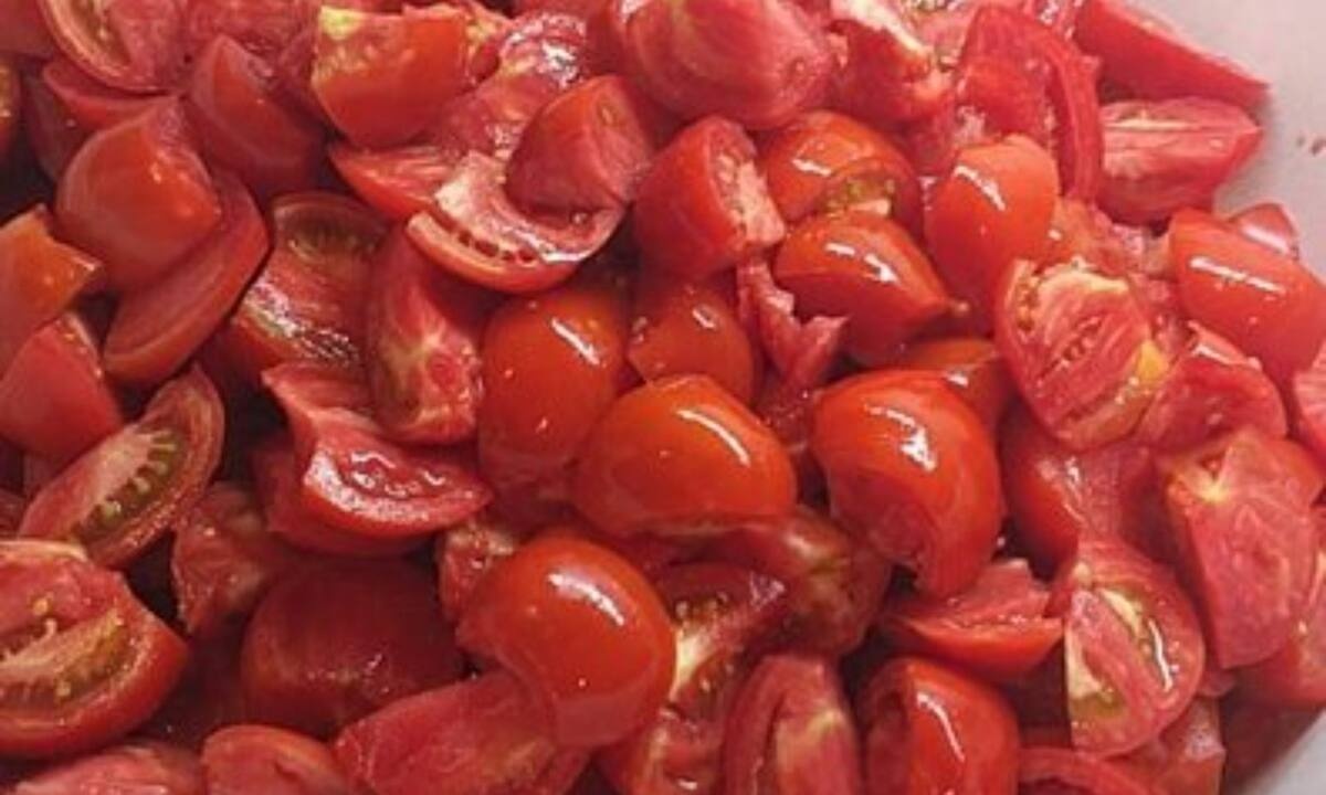Συνταγή για την πιο νόστιμη σπιτική σάλτσα ντομάτας