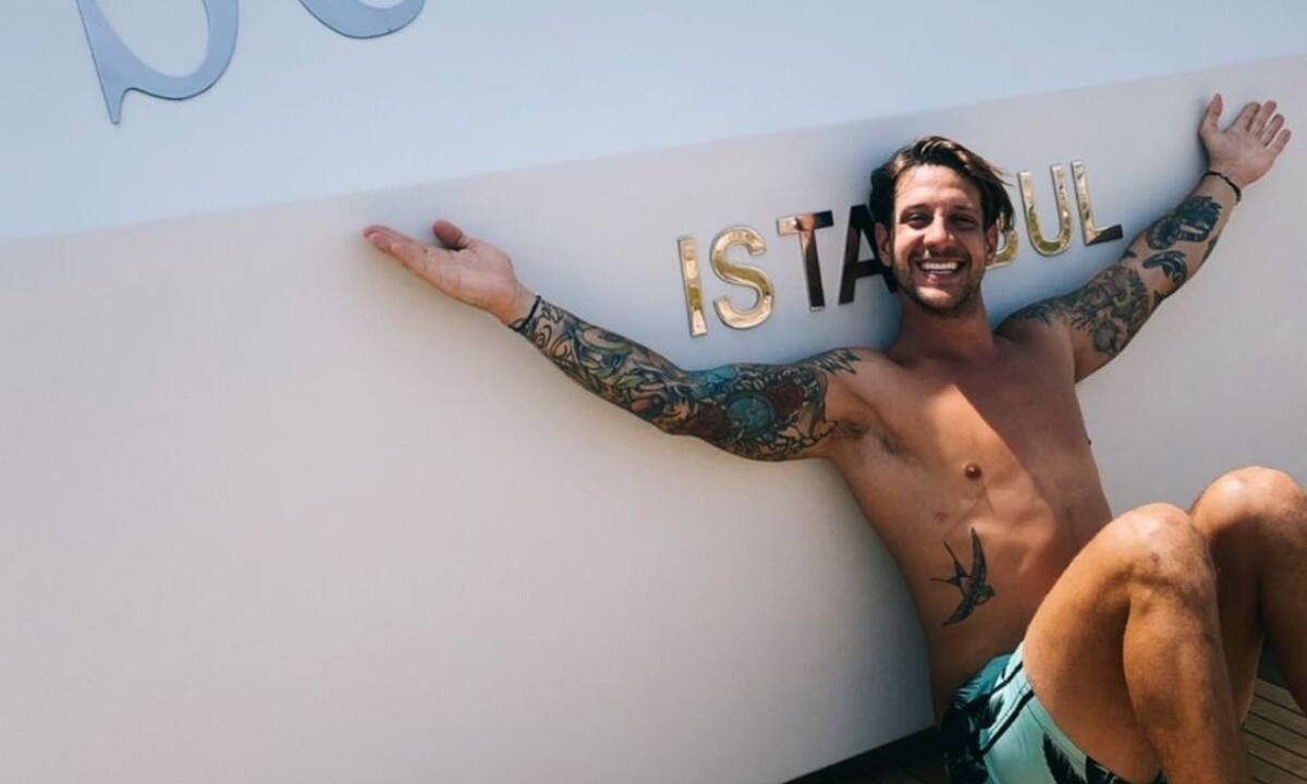 Survivor: O Σάκης κέρδισε, ο Μπόγδανος όμως απολαμβάνει το κότερο του Ατζούν (video)