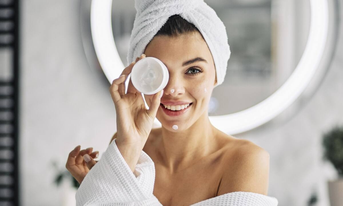 Πεπτίδια: Το πιο hot right now αντιγηραντικό συστατικό (+10 προϊόντα για να διαλέξεις)