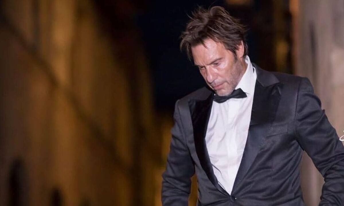 Τζώρτζογλου: Συγκλονίζει η αποκάλυψη του: «Μετά τον θάνατο της μητέρας μου, έπεσαν τα μαλλιά μου»