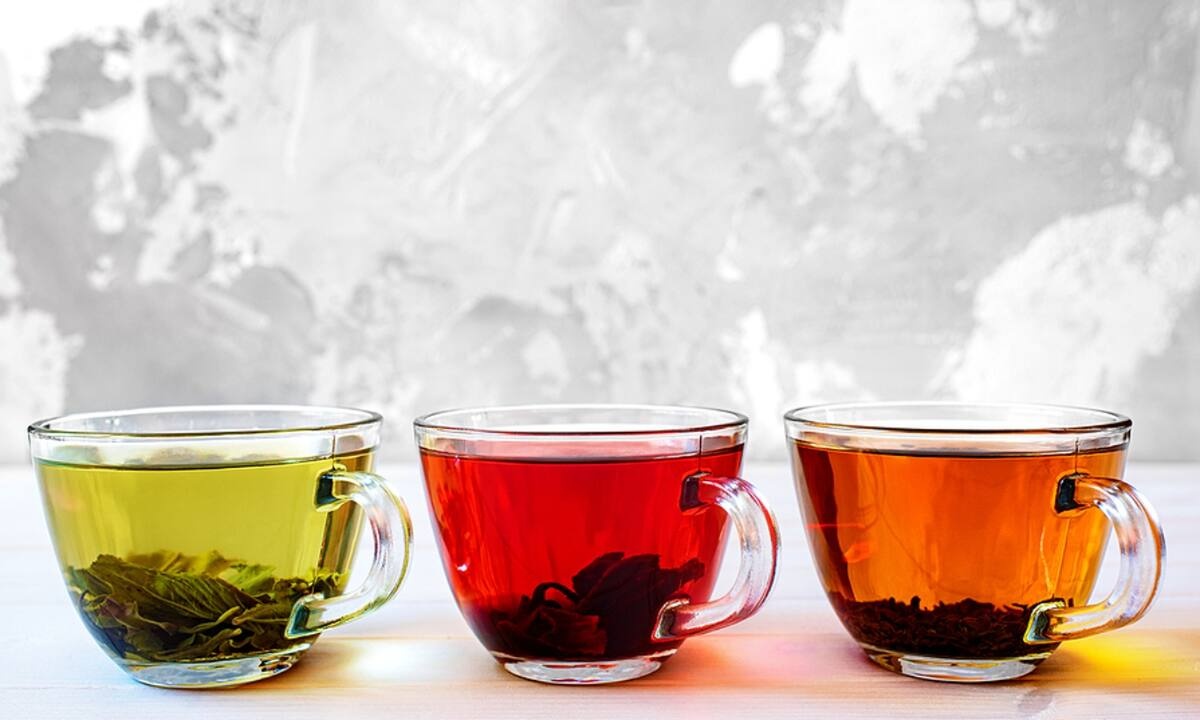 Τα αφεψήματα που αντιμετωπίζουν φούσκωμα και αέρια (εικόνες)