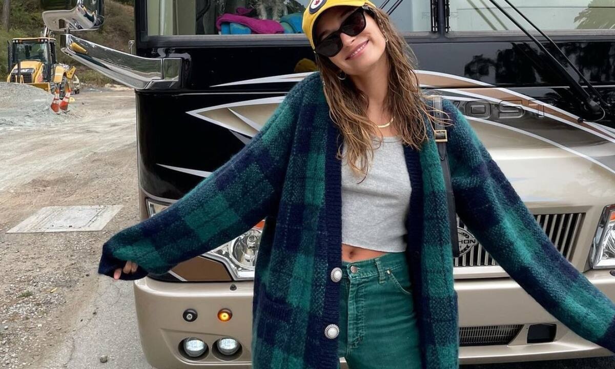 5 τάσεις που θα φορεθούν πολύ στα jeans το φθινόπωρο