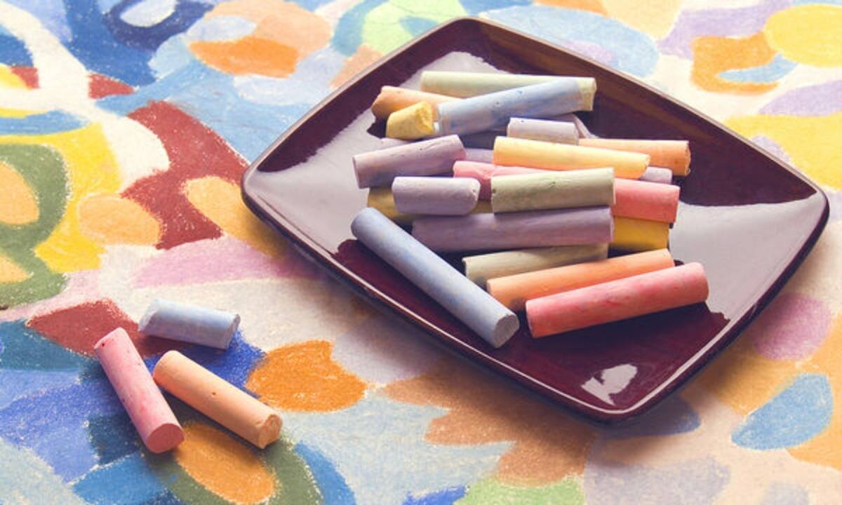 Αυτές οι χρήσεις της κιμωλίας στο σπίτι θα σας εκπλήξουν