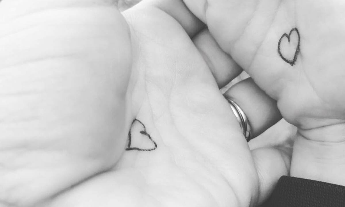 Το κουμπί της αγκαλιάς