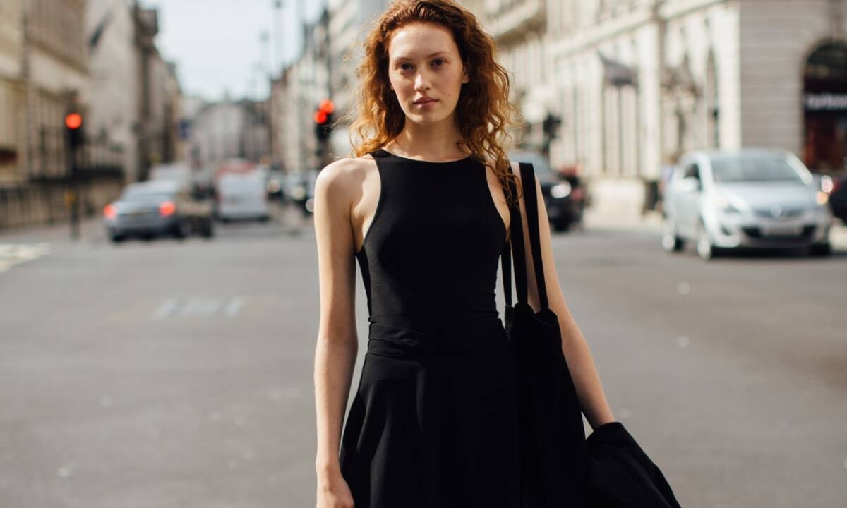 London Fashion Week S/S 2022: Street style inspo από τους δρόμους του Λονδίνου!