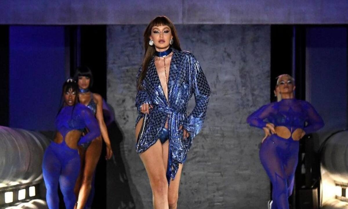 Η Gigi Hadid με αφέλειες είναι αγνώριστη (photos)