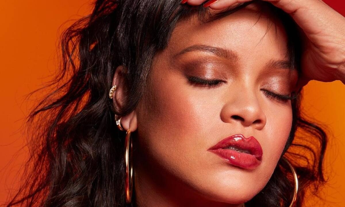 Τα lip gloss επέστρεψαν! 10 για να διαλέξεις