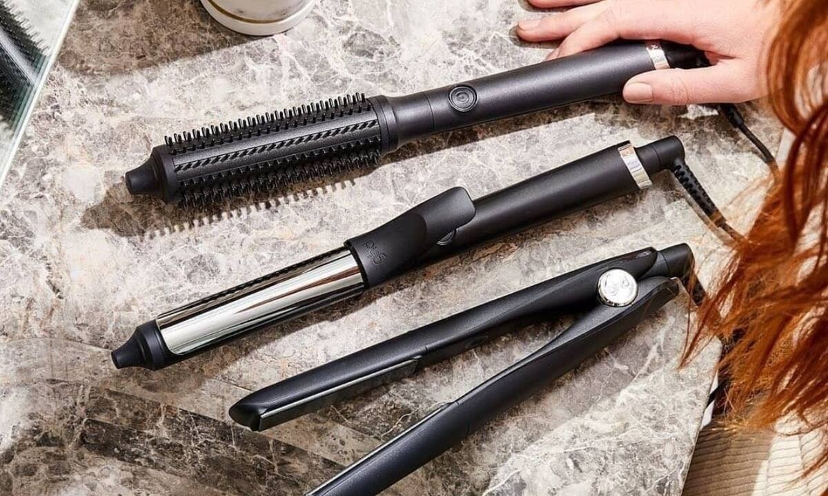 Πώς θα καθαρίσεις σωστά τα εργαλεία hairstyling