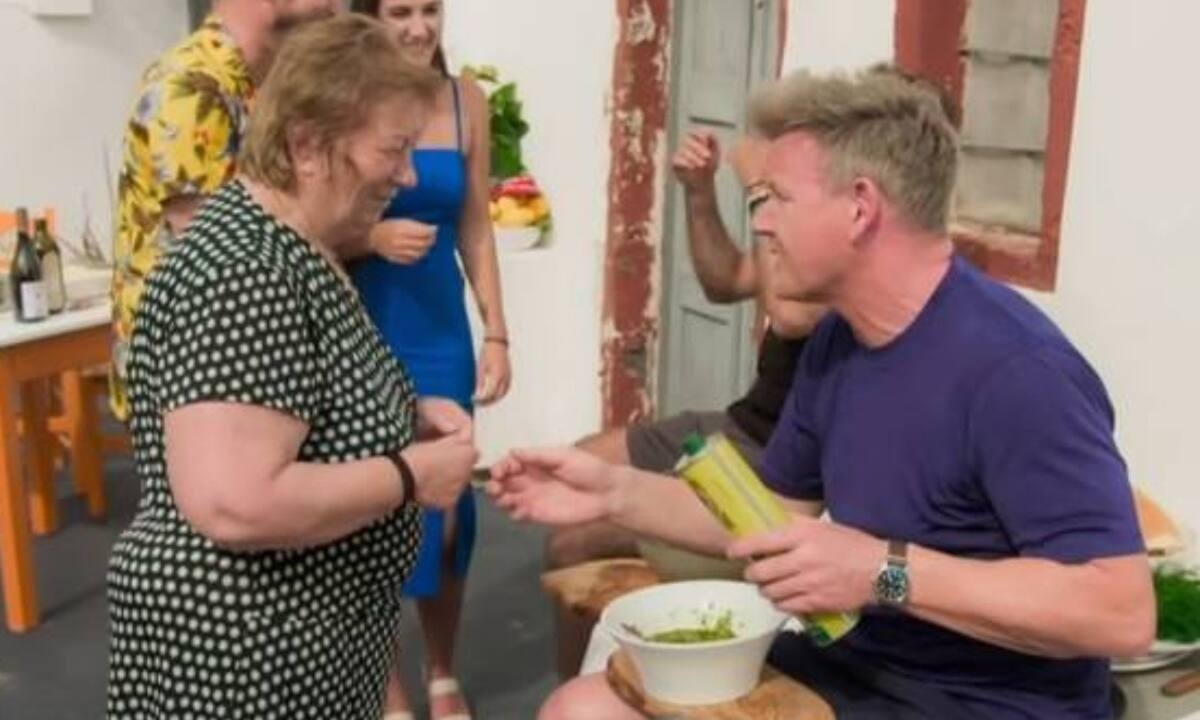 Gordon Ramsay: Η αλήθεια για τα γυρίσματα στη Σαντορίνη