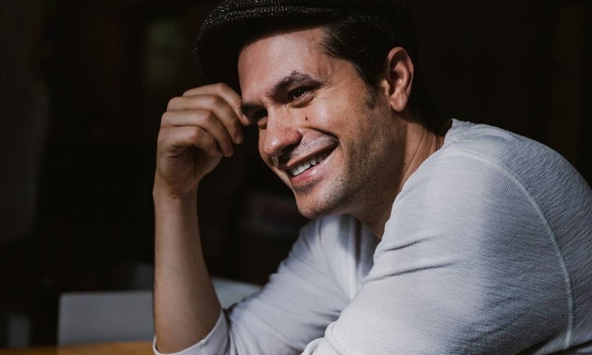 Ορφέας Αυγουστίδης: Το σαχλό τατουάζ που έκανε στην πλάτη όταν ήταν έφηβος