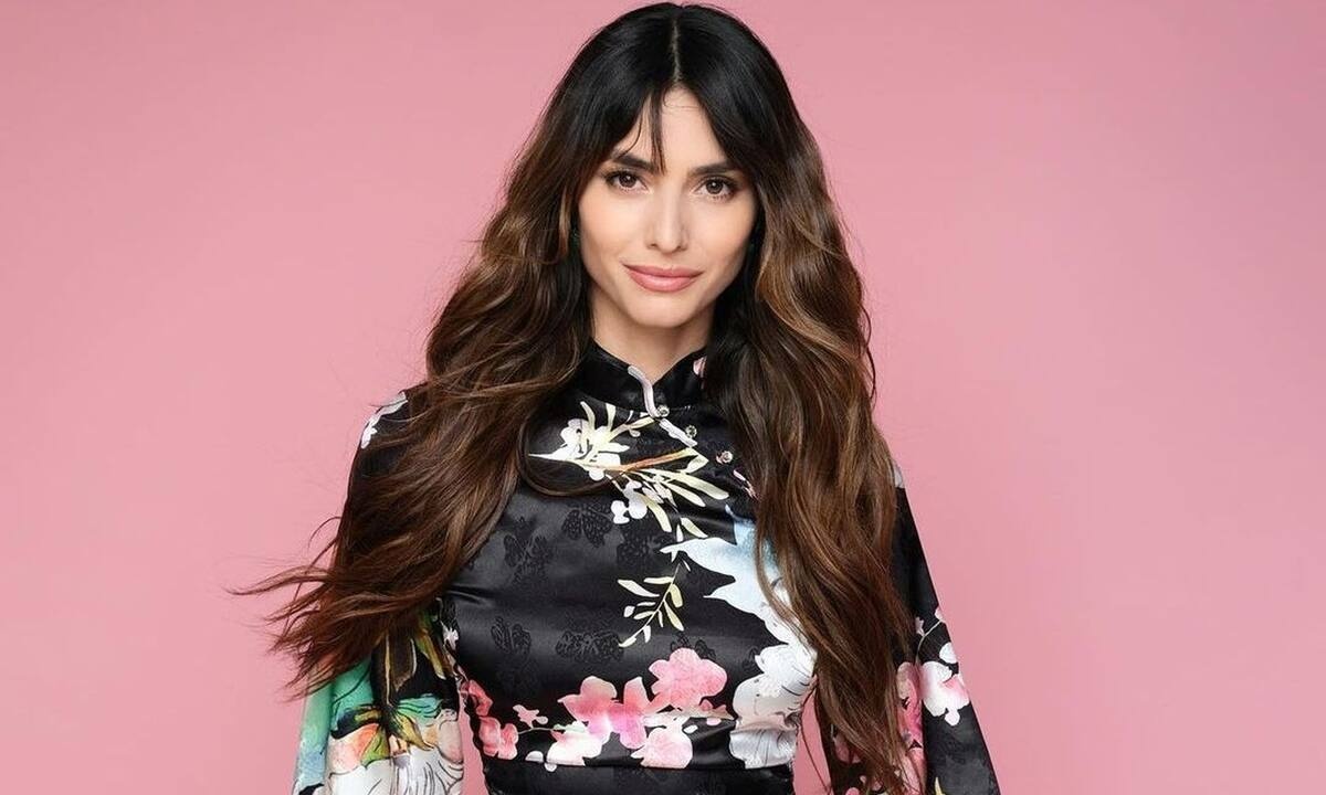 Ηλιάνα Παπαγεωργίου: «Έχω φορέσει χιλιάδες νυφικά, δεν έχω καμία περιέργεια να με δω ντυμένη νύφη»