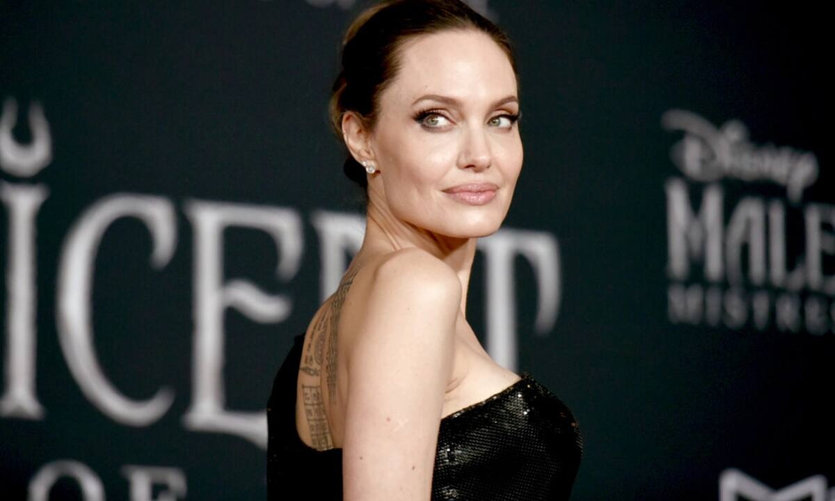 H Angelina Jolie πιο εντυπωσιακή από ποτέ στο νέο trailer της ταινίας The Eternals