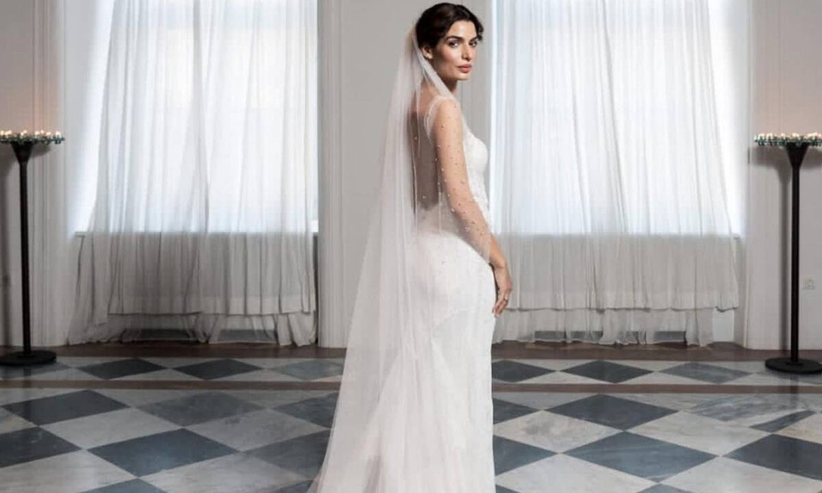 Τόνια Σωτηροπούλου: Η αποκάλυψη που έκανε για το νυφικό της (photos)