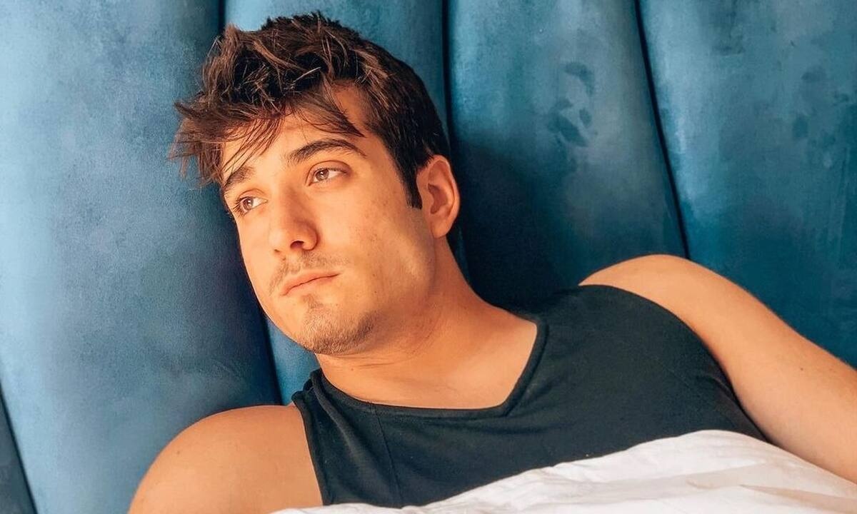 Η κόρη γνωστού μοντέλου πρωταγωνιστεί στο νέο video clip του Γιώργου Κακοσαίου! (video)