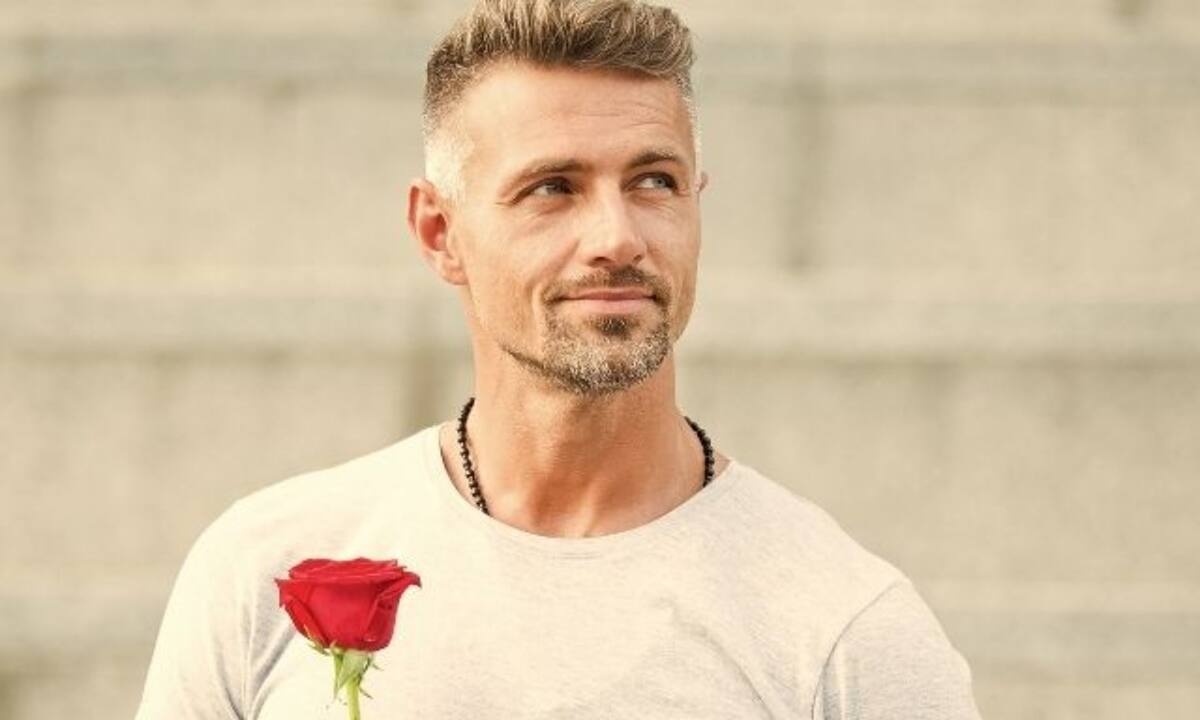 Αυτοί είναι οι 3 άντρες του ζωδιακού που προτιμούν τις πιτσιρίκες