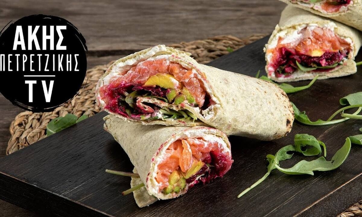 Wrap με αβοκάντο και σολομό από τον Άκη Πετρετζίκη