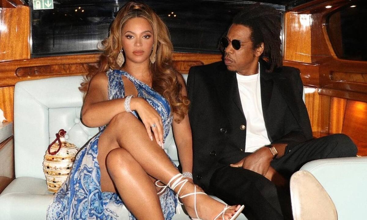 Η Blue Ivy "χάλασε" το ρομαντικό δείπνο των γονιών της (vid)