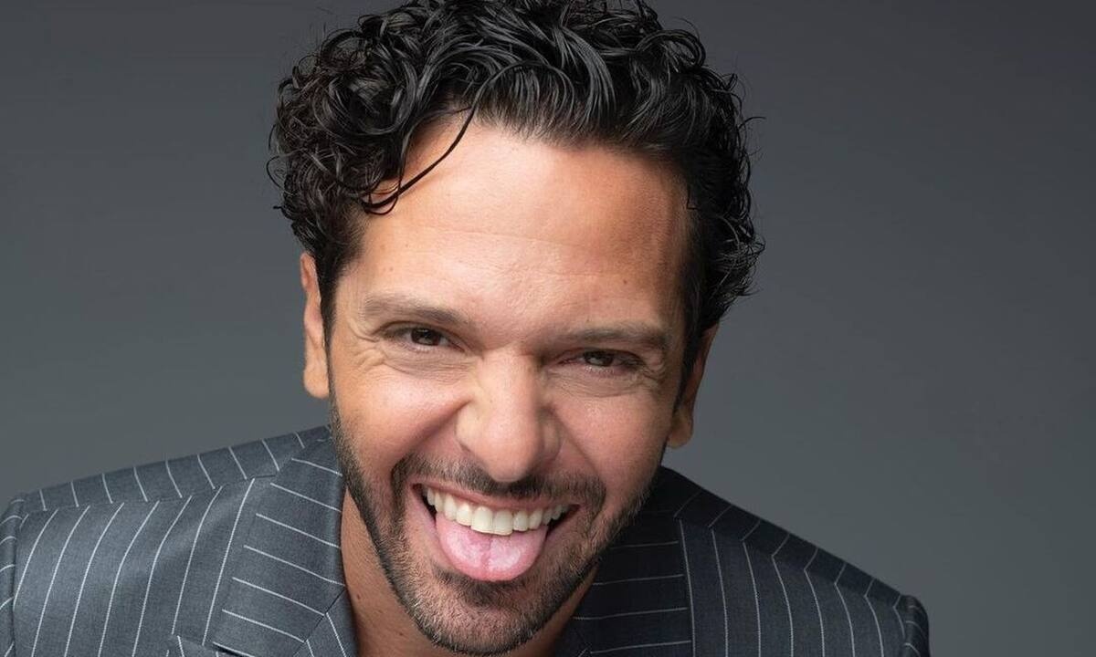 Μοθωναίος: «Μου πήρε καιρό να αποκωδικοποιήσω τους τηλεοπτικούς κανόνες, αλλά τώρα είμαι πανέτοιμος»