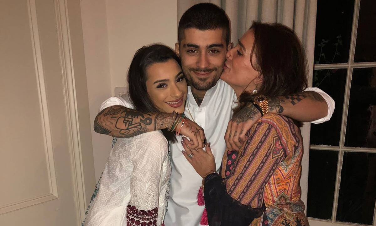 Η αδερφή του Zayn Malik στρέφεται εναντίον των Hadid