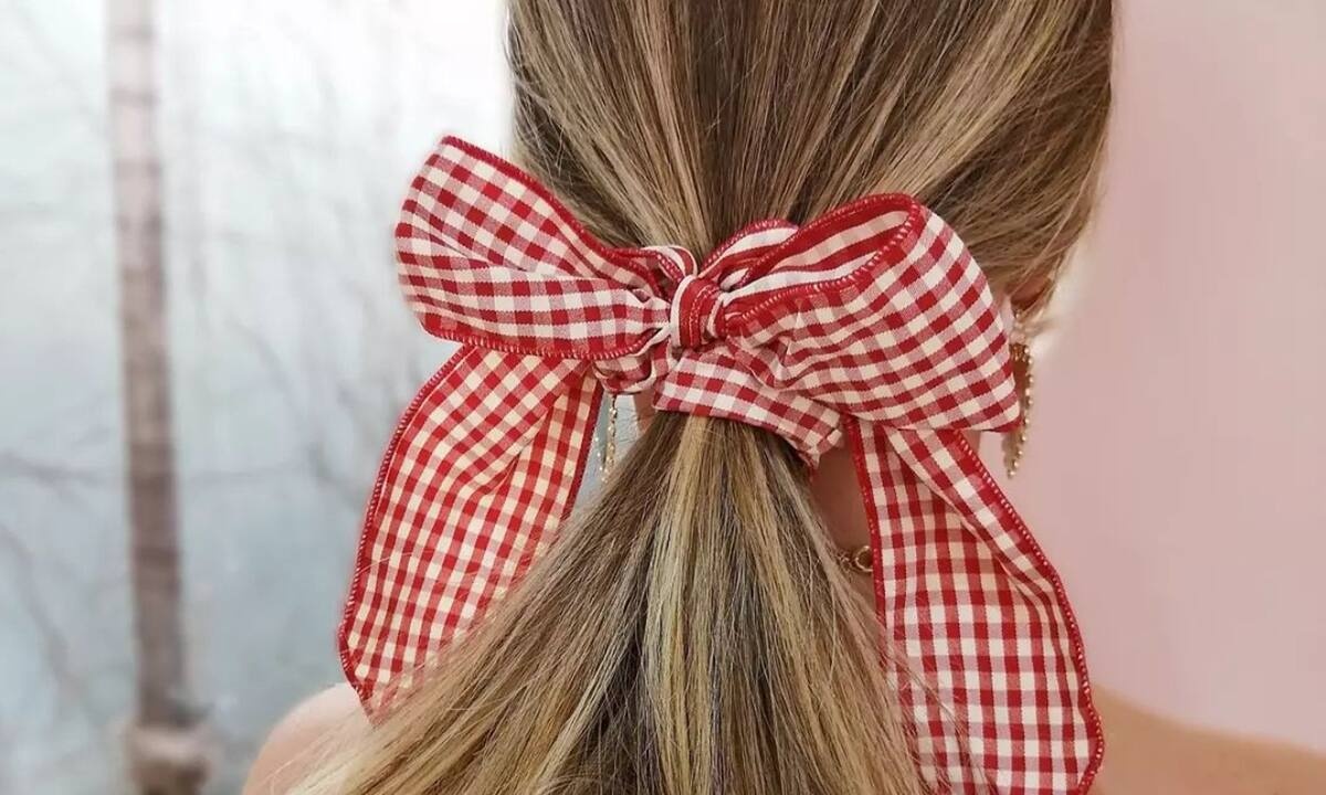 7 εύκολα χτενίσματα για κάθε μέρα της εβδομάδας